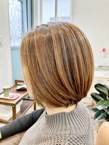 ペシェ(PECHE)&nbsp;前下がり気味のボブ