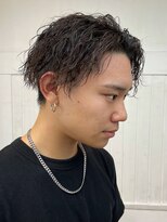 メンズカット ツイストスパイラルパーマ ツーブロック 刈り上げ