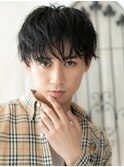 不揃いな毛束が生み出す万能シャギーマッシュヘアC南越谷