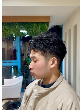 シアン 栄店(CYAN.) スタイリングを簡単に!ショートパーマ