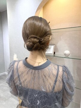 カラークチュール(Color Couture) ワイドバング/イメチェンヘアスタイル/外ハネボブ/美髪のススメ