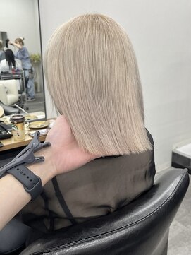 コト 福井大和田店(coto) 福井　大和田　ハイトーン　ホワイトミルクティーベージュ