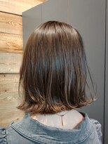 ベイショア(Bay Shore NY)&nbsp;大人かわいいオリーブフェザーボブ