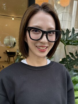 アミー 駒澤(Ammy komazawa) #切りっぱなしボブ #前下りボブ #透明感カラー #白髪染め