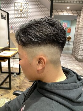 ステレオ ヘアデザイン 安城店(STEREO HAIR DESIGN) フェード×7:3(11月)