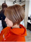 大人美人丸みショートボブ白髪ぼかしハイライト川崎20代30代40代