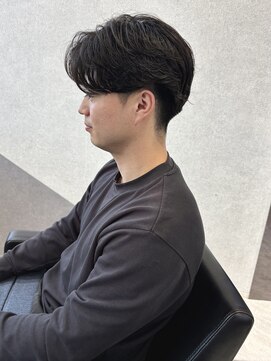 リオールバイニアウ(RE:ALL by Niau) MEN’S HAIR/波巻ツイストスパイラル/フェザーパーマ/太田