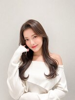 アヴェル 自由が丘(Avelle)&nbsp;艶感ブラウンのくびれミックス巻きロング