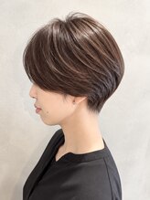 アムリタ 三鷹(AMRITA) 大人ハンサムショート