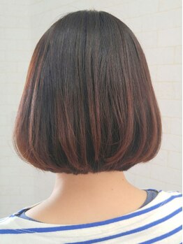 ヘアーアジール(hair agir)の写真/【人気MENU☆ストカール】くせ毛を伸ばしつつ乾かすだけで毛先にカールを作る♪朝の時短とおしゃれが叶う！