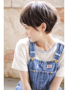 カライング(ing) 大人可愛い20代30代40代黒髪前下がりショートボブ丸みショート◎