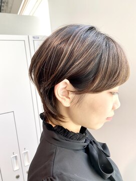アヴァンス 神戸元町店(AVANCE.) 耳掛け　ウルフショート　大人女性