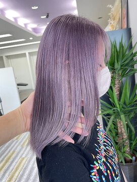 アフューズバイストゥー(Vfuse by StueW) 艶髪ペールピンク[倉敷][岡山]