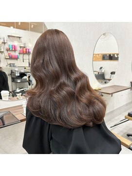 スターク(stark) ブラウン/レイヤー/秋冬カラー/髪質改善/姫路