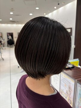 タヤ 千葉そごう店(TAYA) ショートボブ