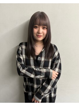 ティント 梅田(Tint) 【Fumina】シルバーグレージュ