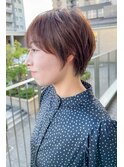 大人かわいいミディアムボブハイライトカラー脱白髪染め