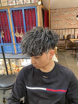 アントルポ(entrepot) スペインカール