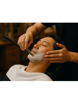 ひげと眉を整えるだけで印象は変わる。朝の身支度をプロの手で完結！忙しいビジネスマンこそ"任せる"選択を