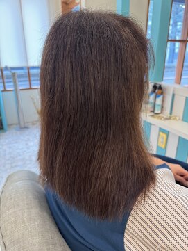 ソラ(SORA) クセ毛×毛量多めでも軽やかストレート