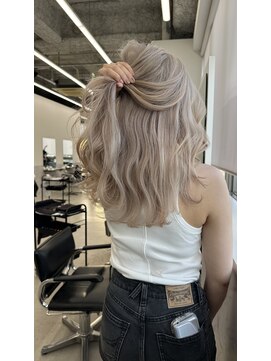 エゴル ナゴヤサカエ(ENGOL NAGOYA SAKAE) 【ENGOL名古屋栄】名古屋ハイトーンカラー【保存必須】