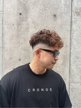 刈部倶楽舞 スキンフェード×スペインカール！