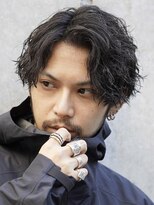 フィフス 大分(fifth)&nbsp;大分強めツイストスパイラルパーマメンズカットセンターパート