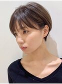 丸み耳かけショート/絶壁解消/くせ毛多毛/前髪あり/大人マッシュ