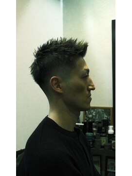 リヴ ヘアワークス(LiVE HAIR WORKS) フェード濡れパン