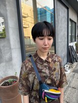 ホワイトルーム(White Room)&nbsp;マニッシュな刈り上げスタイル