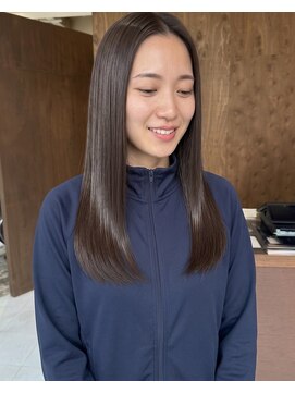 零秒女髪 千里丘店 まとまり美髪ストレートの上品ロングヘア髪質改善艶髪艶感