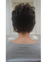 アーモ(Amo) 大人女性 ショ-トスタイル