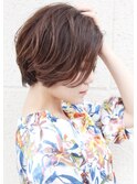 大人可愛い小顔ニュアンスショート