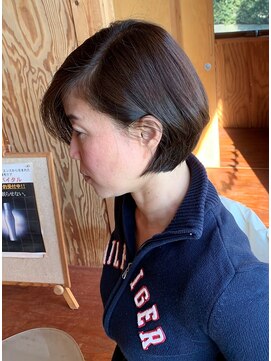 リリーフ(Re Lief) 丸みのあるショートボブスタイル