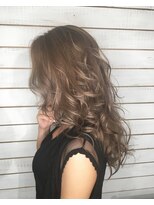 ビーヘアサロン(Beee hair salon) 【渋谷Beeehair/山森伴利】A/W NewStyle