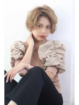 オーロ 武庫之荘店(ORO) センターパート/ホワイトブロンド