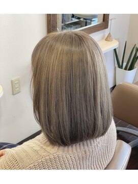 ミュウ(Private hair salon Miu) グレージュ