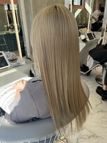 ロンドルーチェ 心斎橋(Lond luce)&nbsp;ダークアッシュ/ミディアムレイヤーカット［髪質改善/縮毛矯正］