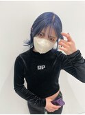10代20代ミディアムハイトーンアッシュブルーカラースタイル