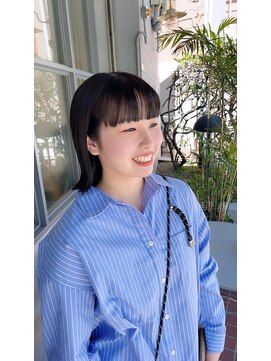 ジラソル(girasol) ワイドバング/切りっぱなしボブ/外ハネ/ブルーブラックカラー