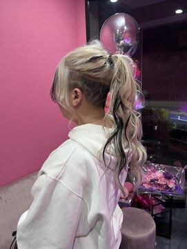 #シールエクステ #フェード剃り込み #ホワイトカラー