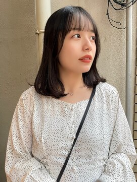 アンバー(Amber) ゆるふわ内巻きボブ