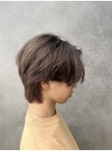 センターパートウルフ