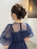 ドレスヘアゆるふわシニヨンヘアセット