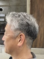 フイ 新宿3丁目(Hui)&nbsp;フェザーパーマ/グレーブルーカラー/刈り上げショートパンク