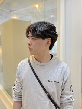 メンズカット バイ ソイクフ(メンズカット by SOY-KUFU) 20代30代40代◎スーツ刈り上げ短髪フェザーパーマスタイル