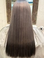 リコ バイ マリス(Liko by maris)&nbsp;育てるハイトーンホワイトグレーデザインカラー