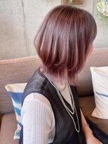 エム インターナショナル 春日部本店(EMU international)&nbsp;透明感ピンクベージュの外ハネレイヤー