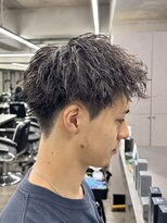 ニコ トウキョウ ロジック(nico TOKYO Logic)&nbsp;刈り上げアップバングスパイキーショートパーマスパイラルパーマ