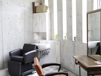 Spoonno神楽坂の写真/経験豊富なスタイリストがマンツーマンで施術◇周りを気にせずあなただけの贅沢な時間をお過ごしください―